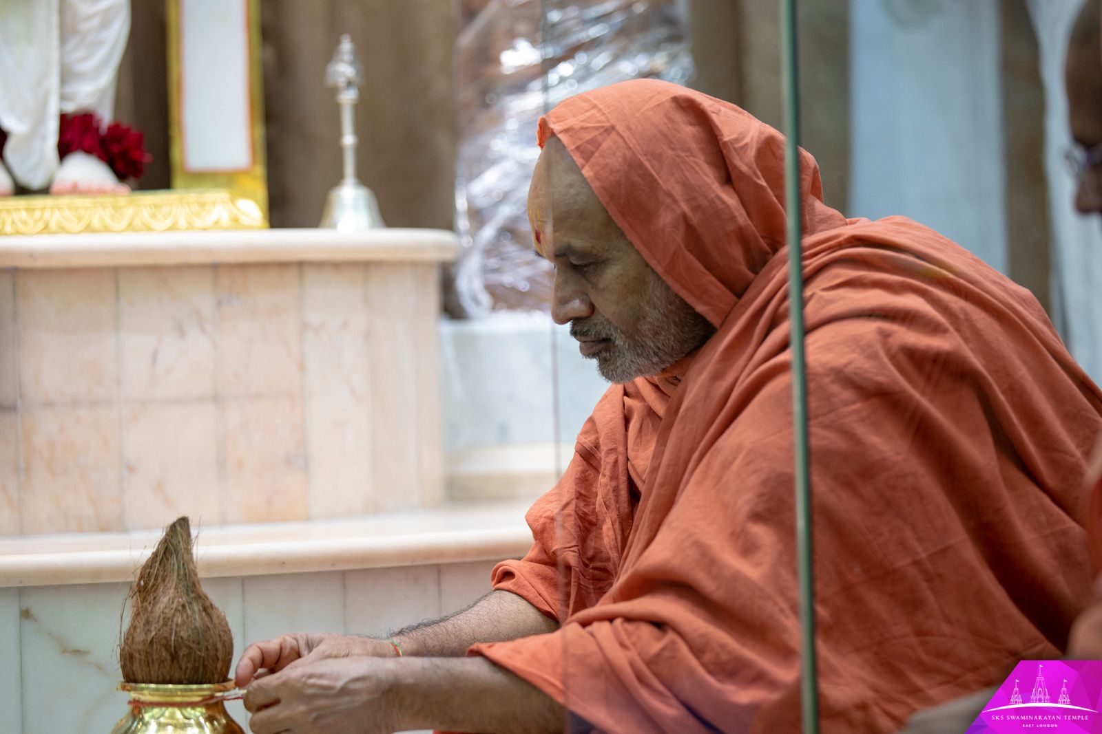 7D2A5786 copy - ©1987-2017 SKS Swaminarayan Temple East London